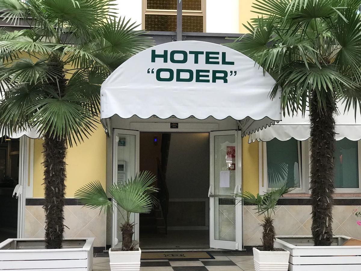 Hotel Oder Лідо-ді-Єзоло Екстер'єр фото
